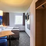 Stuttgart-airport/messe 3* Stuttgart
