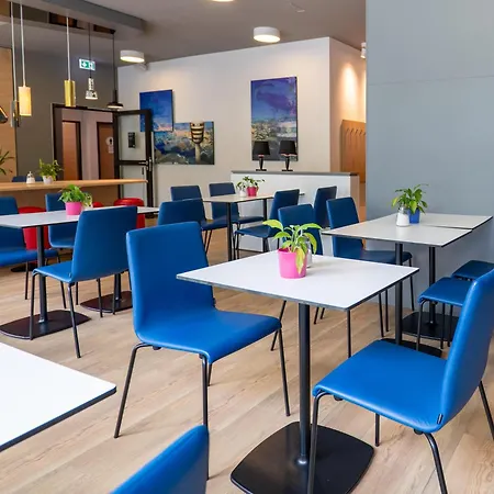 Hotell Stuttgart-airport/messe 3*