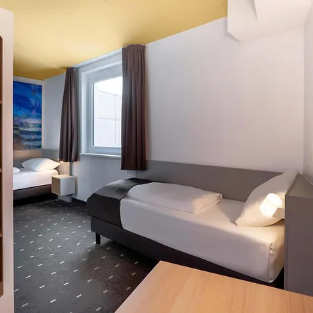 Stuttgart-airport/messe Hotel