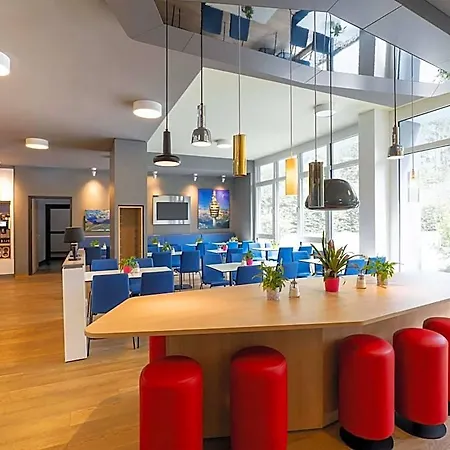 Stuttgart-airport/messe Hotel