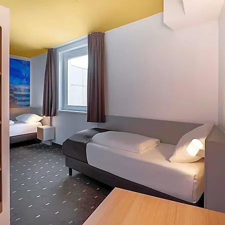 Stuttgart-airport/messe Hotel